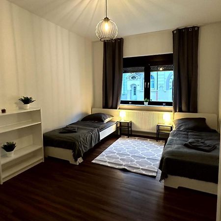 Cozy Apartment With Garden In Gelsenkirchen Ngoại thất bức ảnh