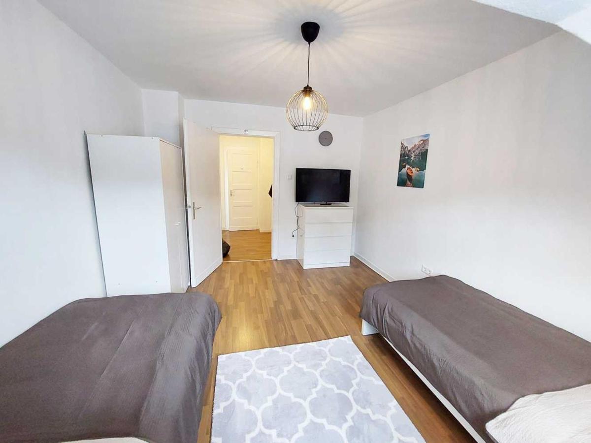 Cozy Apartment With Garden In Gelsenkirchen Ngoại thất bức ảnh