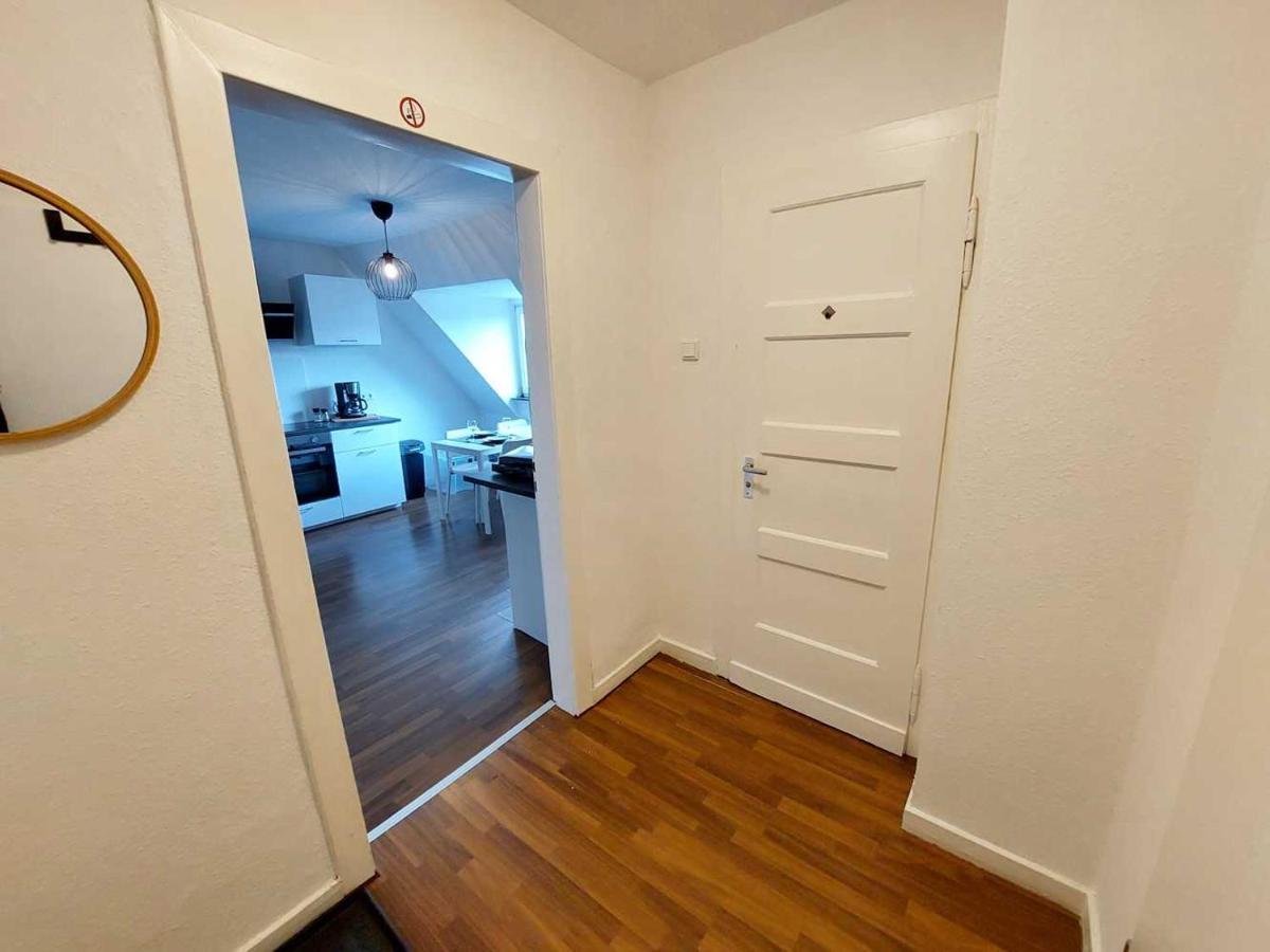 Cozy Apartment With Garden In Gelsenkirchen Ngoại thất bức ảnh