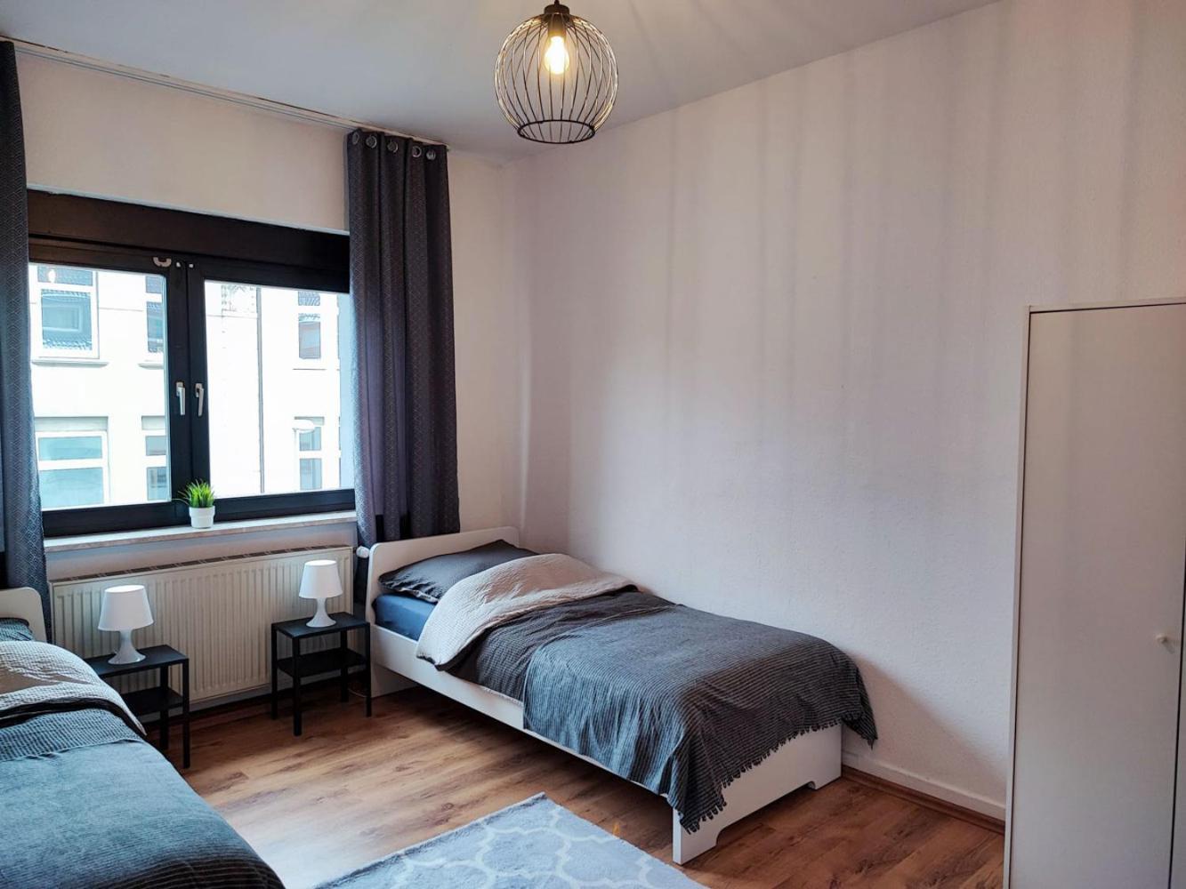Cozy Apartment With Garden In Gelsenkirchen Ngoại thất bức ảnh