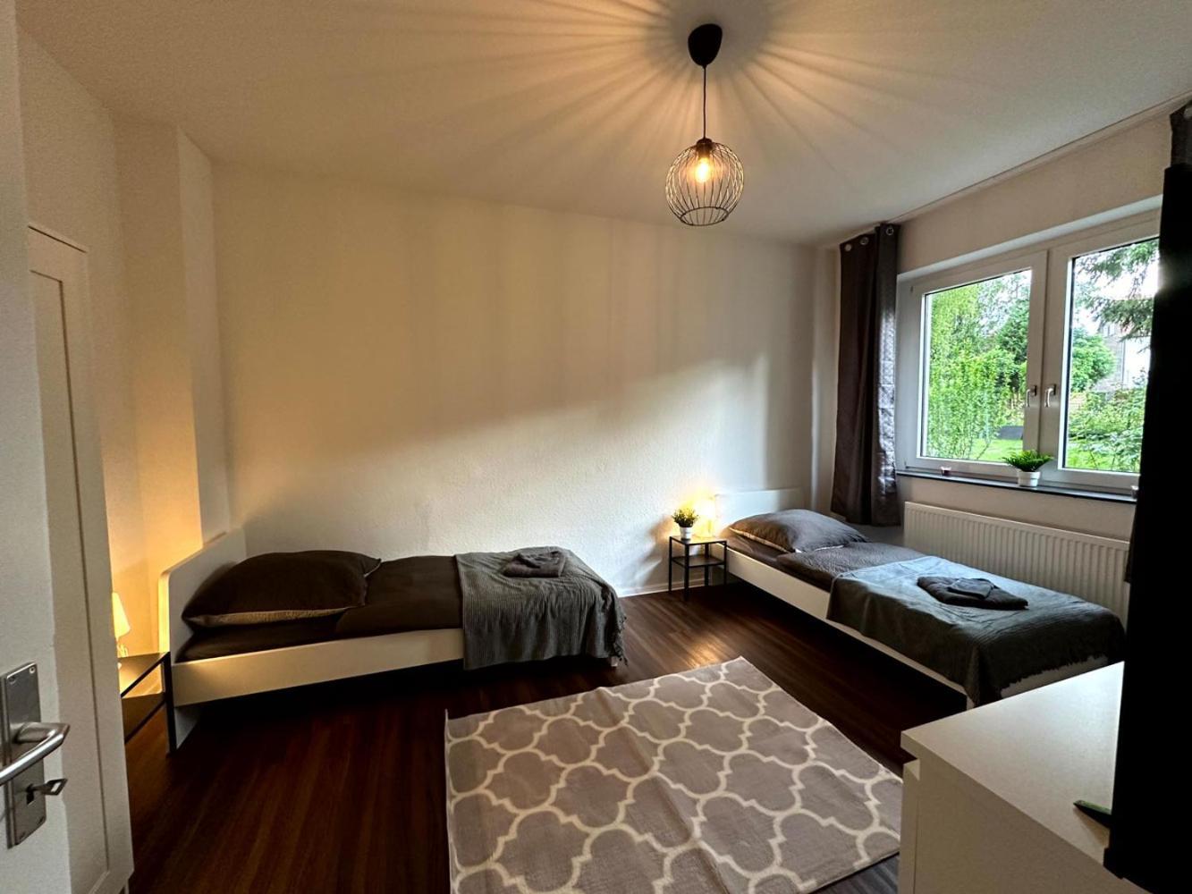 Cozy Apartment With Garden In Gelsenkirchen Ngoại thất bức ảnh