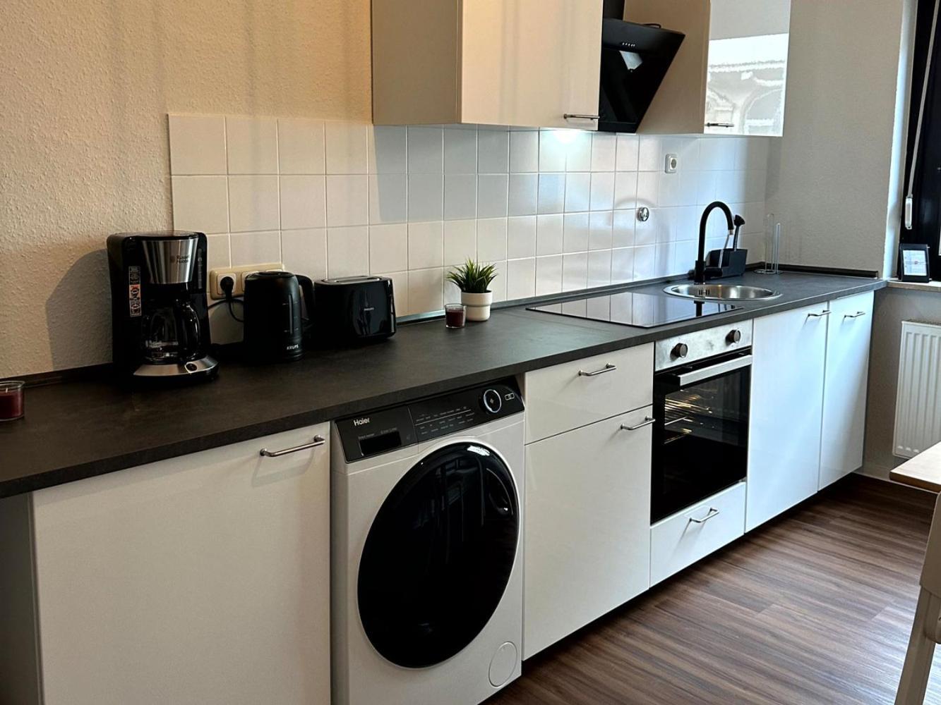 Cozy Apartment With Garden In Gelsenkirchen Ngoại thất bức ảnh